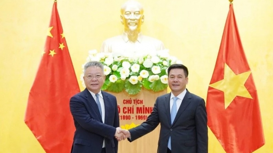 Vietnam, China seek stronger trade, industrial cooperation ties